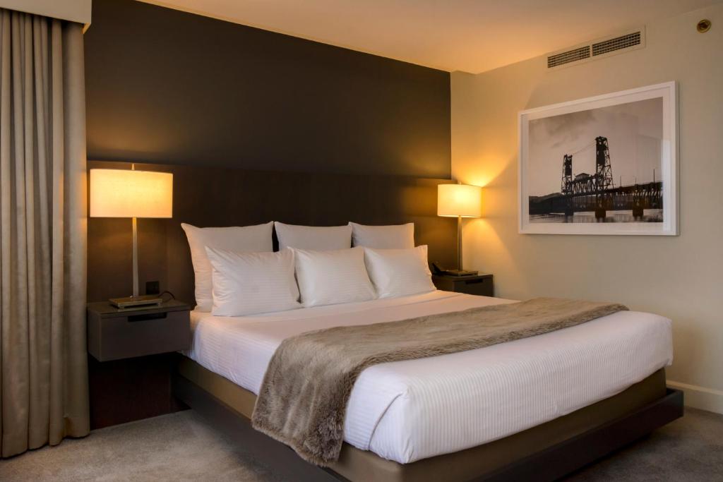 Room image 6